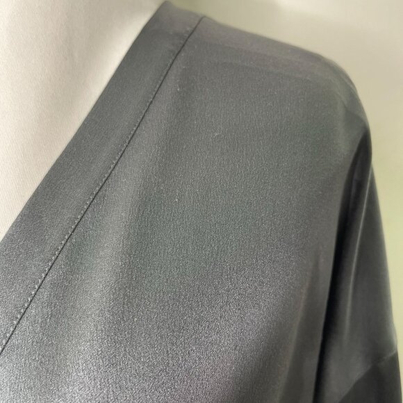 NWT Vince Women's Charcoal Gray 100% Silk V-Neck Long Sleeve Dress Size Medium - Picture 8 of 9